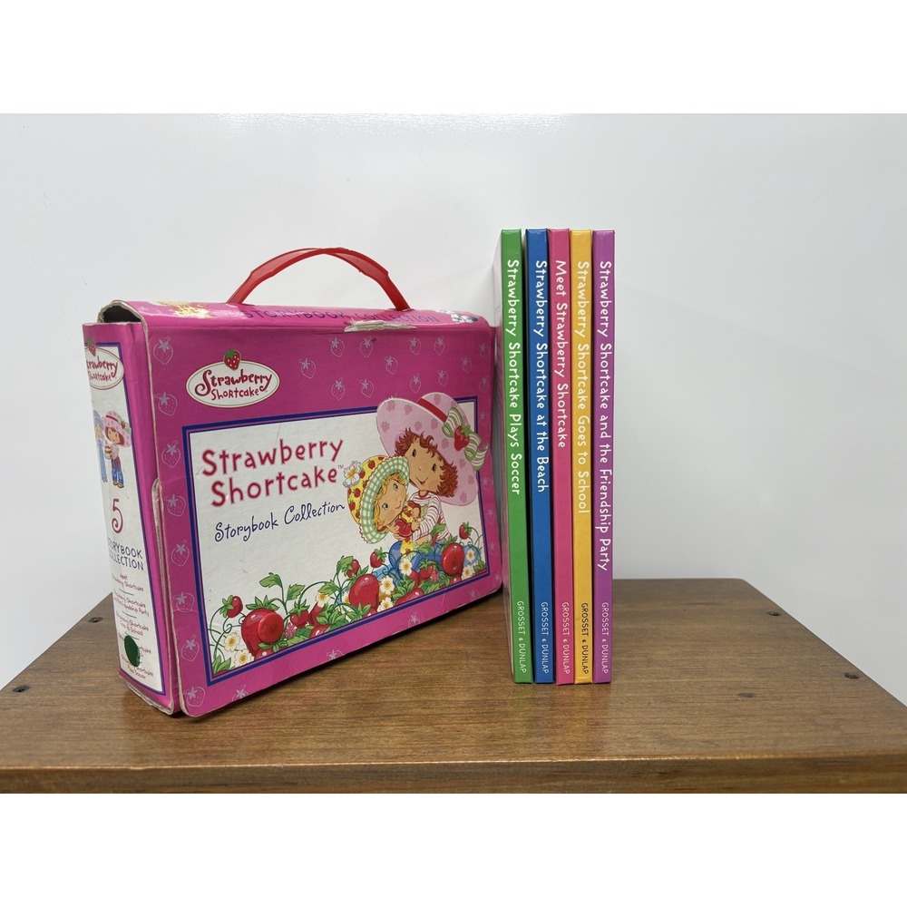 Strawberry Shortcake Storybook Collection 5 Book Hardcover Set W/Original Case